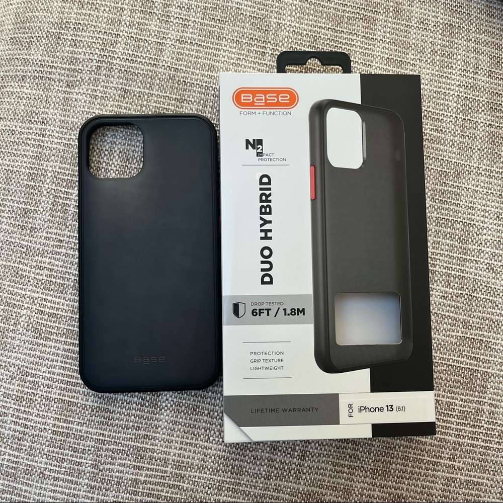 Base Black and Red Transparent iPhone 13 case